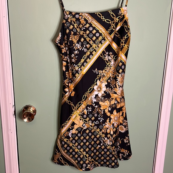 Princess Polly satin mini dress with graphic chains - Picture 2 of 4